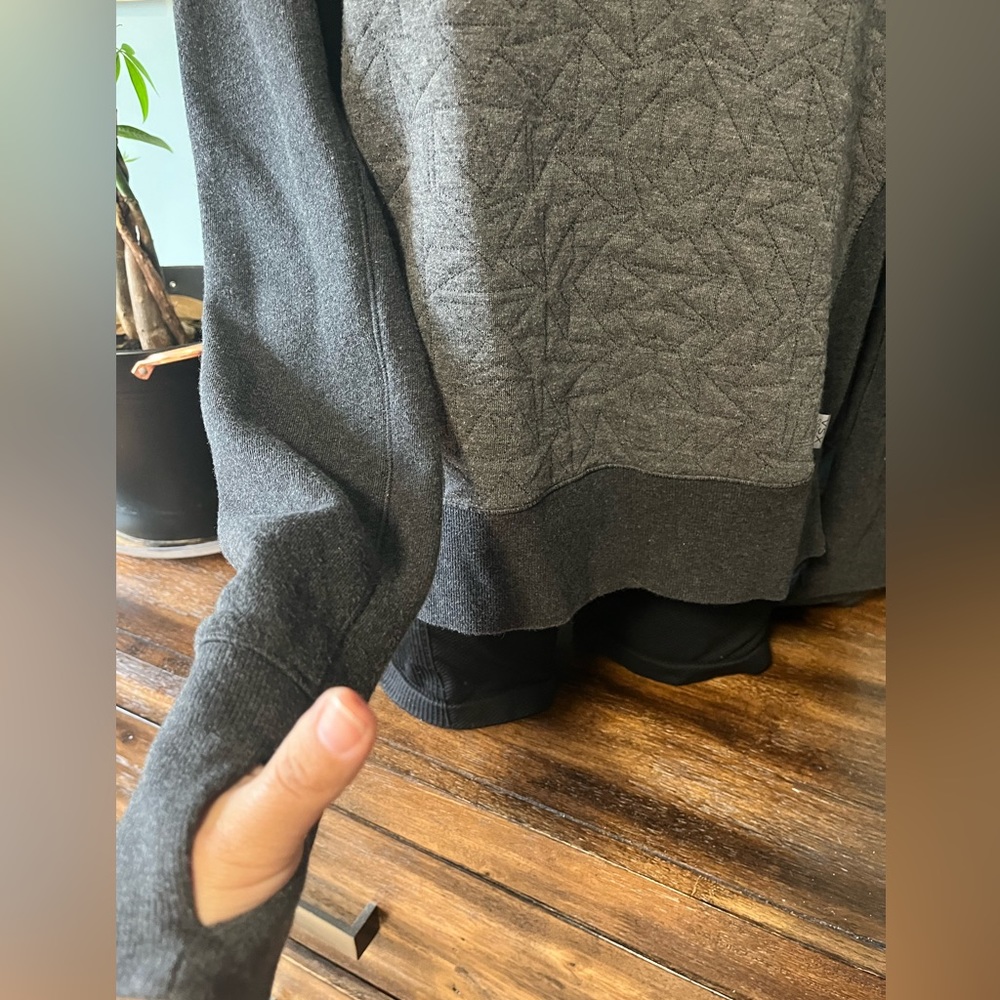 Sweater VSX - Picture 2 of 6